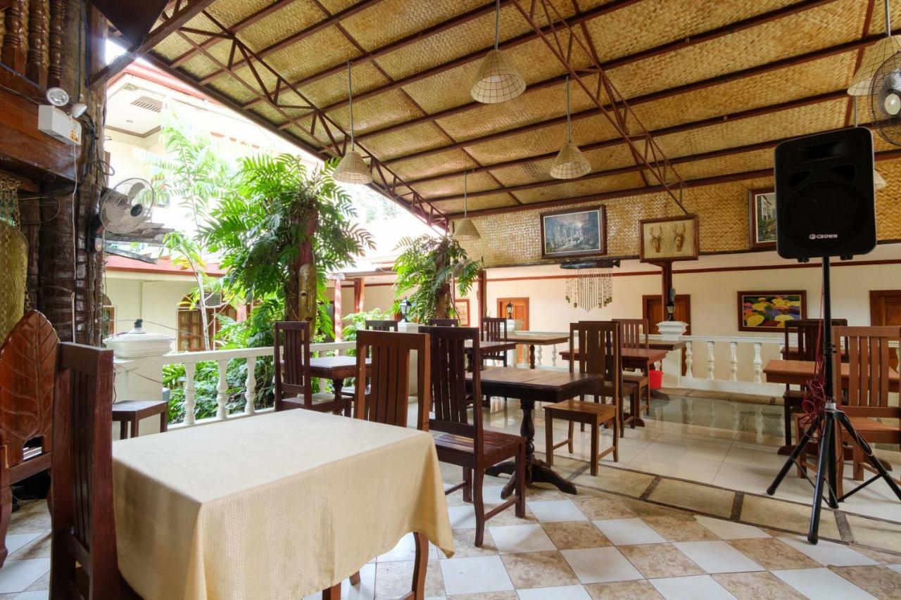 Oyo 621 De Loro Inn Puerto Princesa Exterior photo